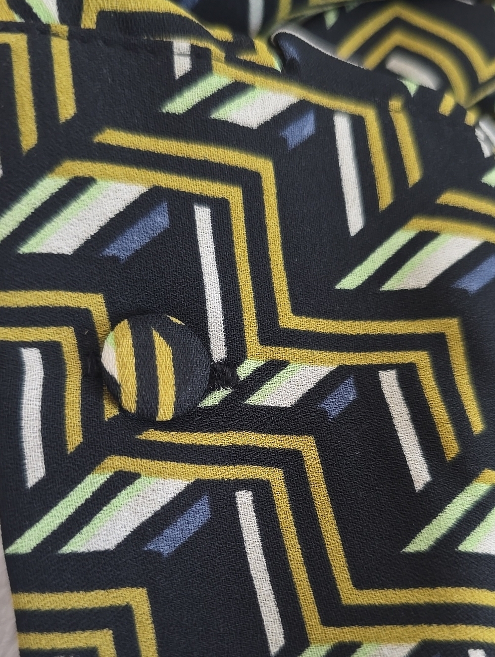 Zara Geometric Print Blouse XL NWT Black Green Gold     #Z - Picture 9 of 13